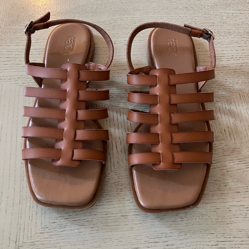 Elegant Tan Faux Leather Strappy Sandals | Gladiator Style Size 8